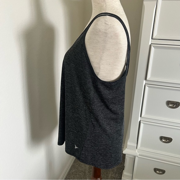 Active X-Back Studio Tank Top - Picture 4 of 7